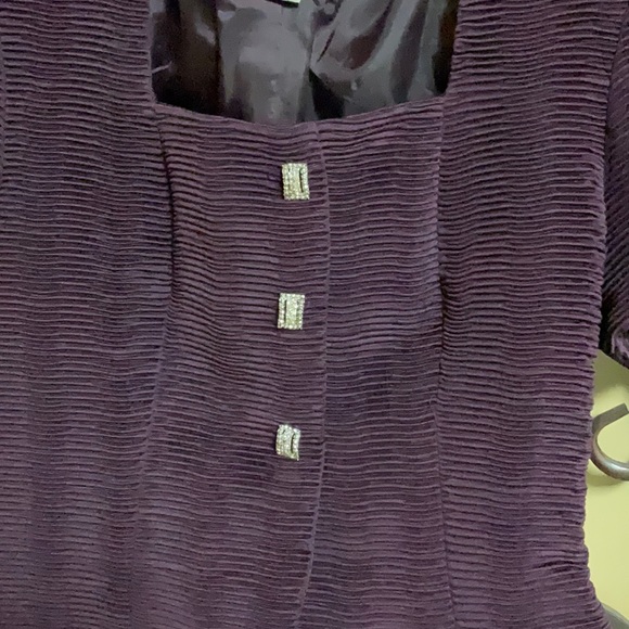 2 pc cocktail dress - Picture 3 of 5